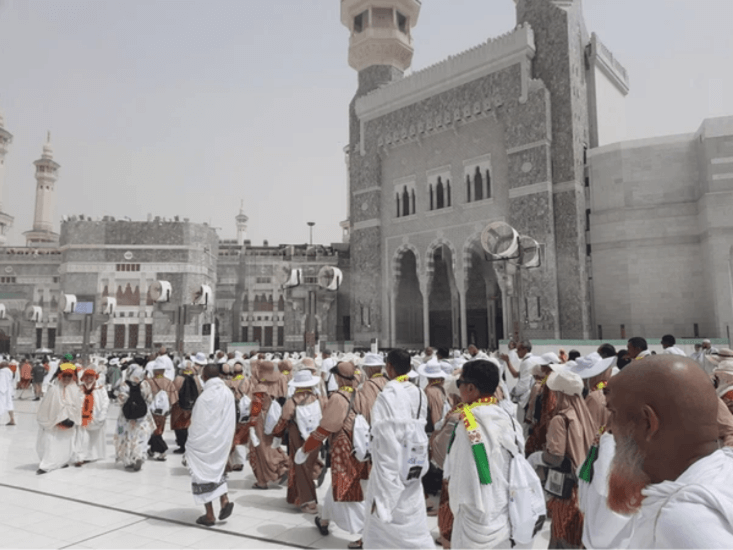 Jamaah Umrah.png