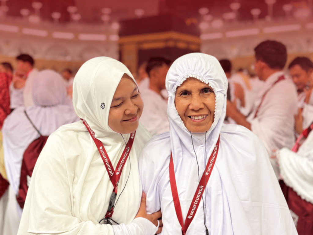 Pendampingan jemaah Umroh Ramah Lansia Smarts Umrah Lampung