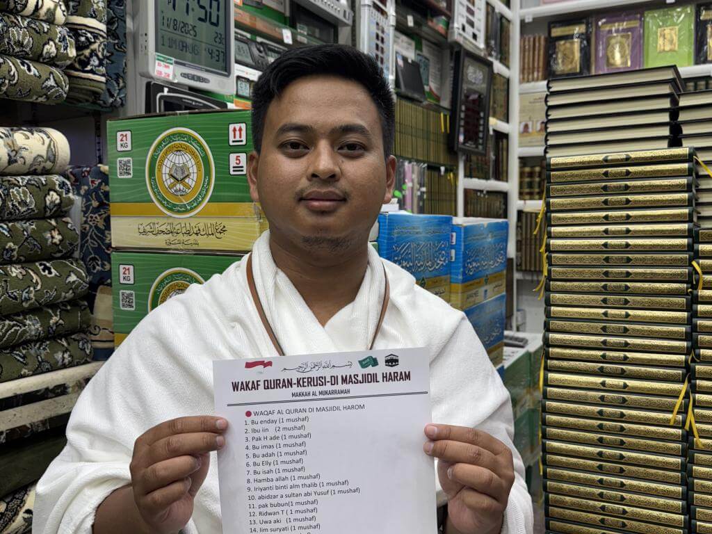 Jamaah Rejava yg Mewakafkan Al Quran