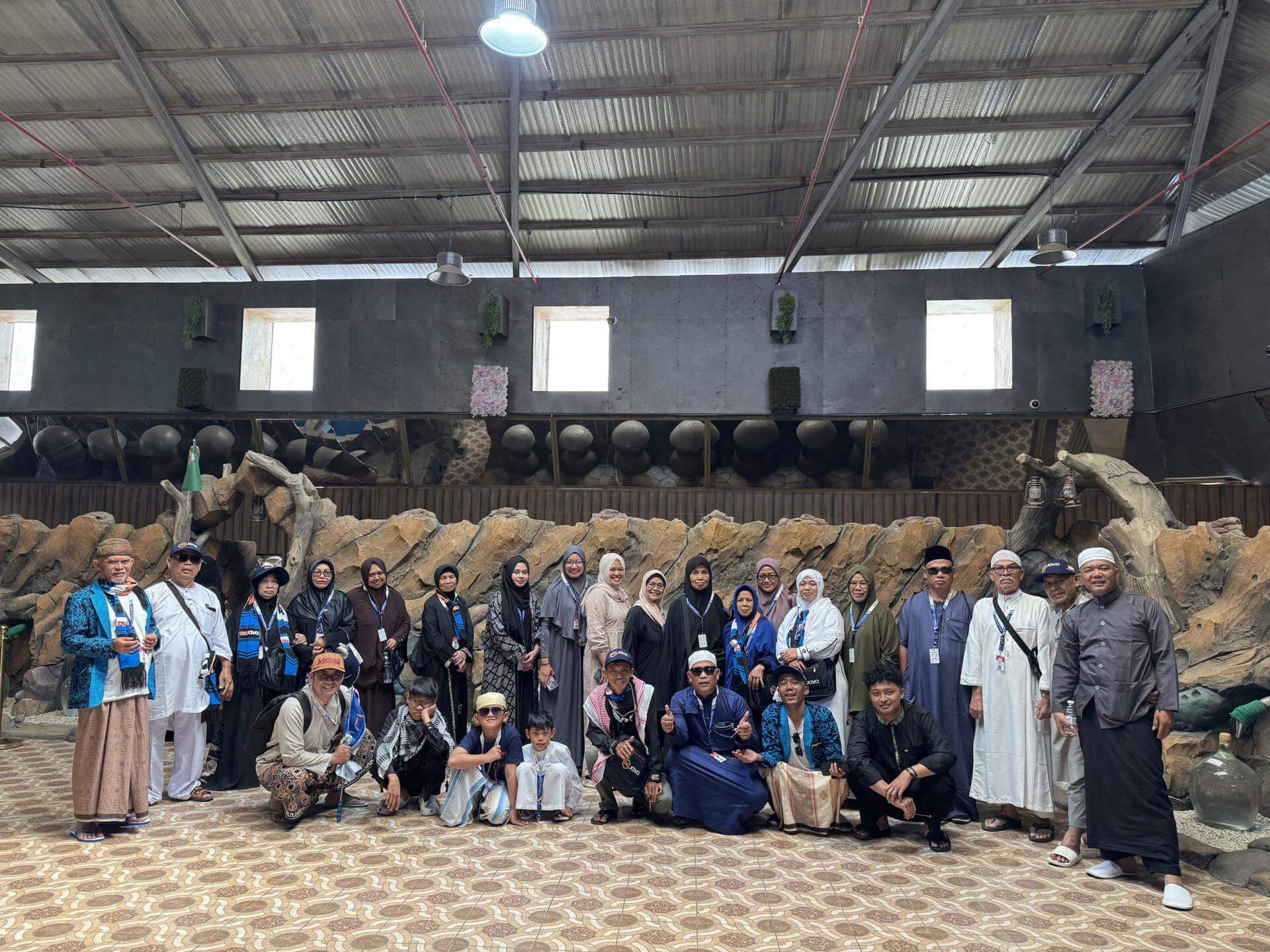 REJAVA TOUR & TRAVEL