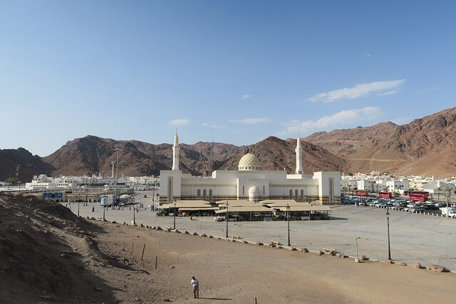 Keindahan Jabal uhud Dan Kisah Perang Uhud -  HaramainKU.jpg