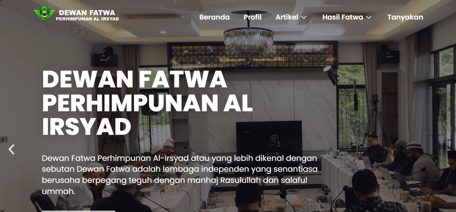 HUKUM MENJUAL PAKET HAJI FURODA.png