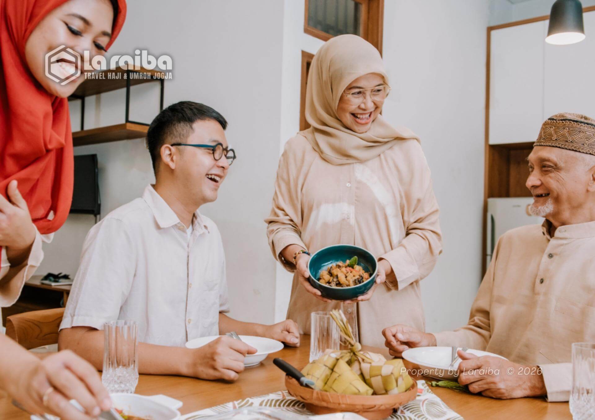 kesederhanaan idul fitri, teladan nabi saat idul fitri, makna idul fitri dalam islam, sunnah idul fitri rasulullah, syukur dan kebersamaan lebaran, tradisi idul fitri nabi, hikmah hari raya idul fitri, amalan idul fitri dalam islam.jpg