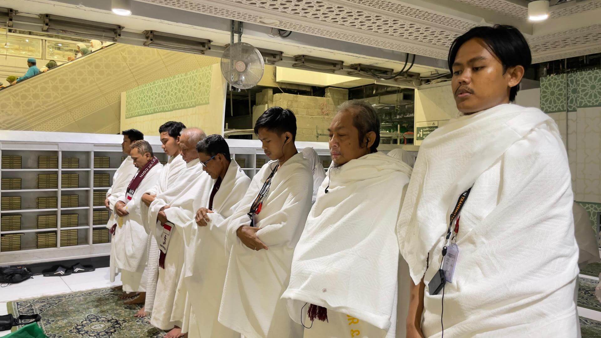 firdauswisatainsani.com