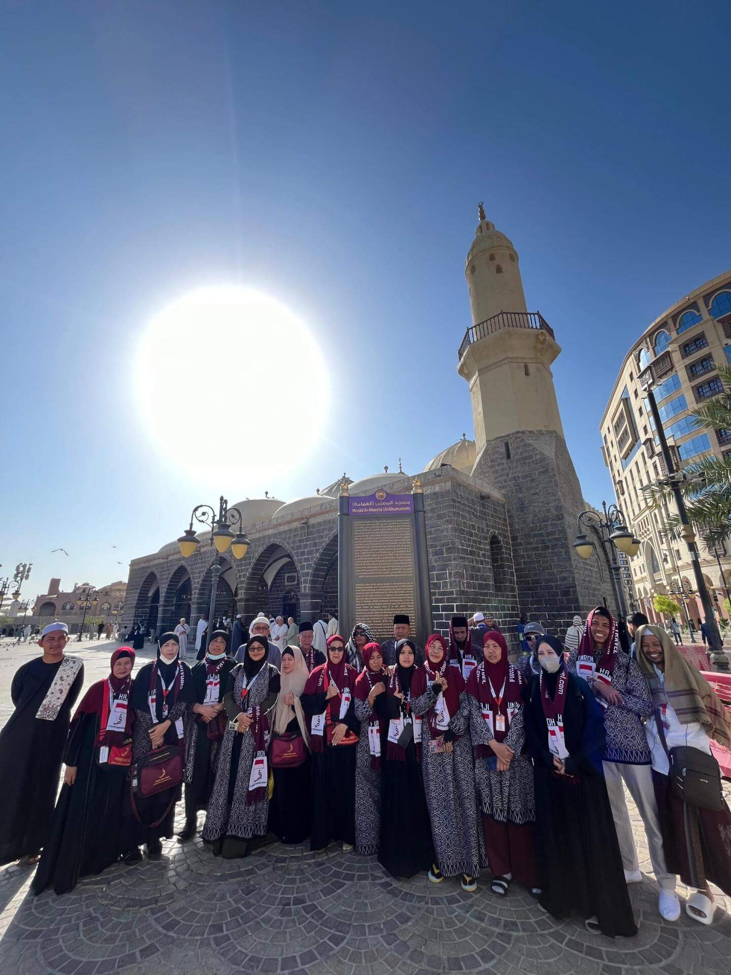 firdauswisatainsani.com