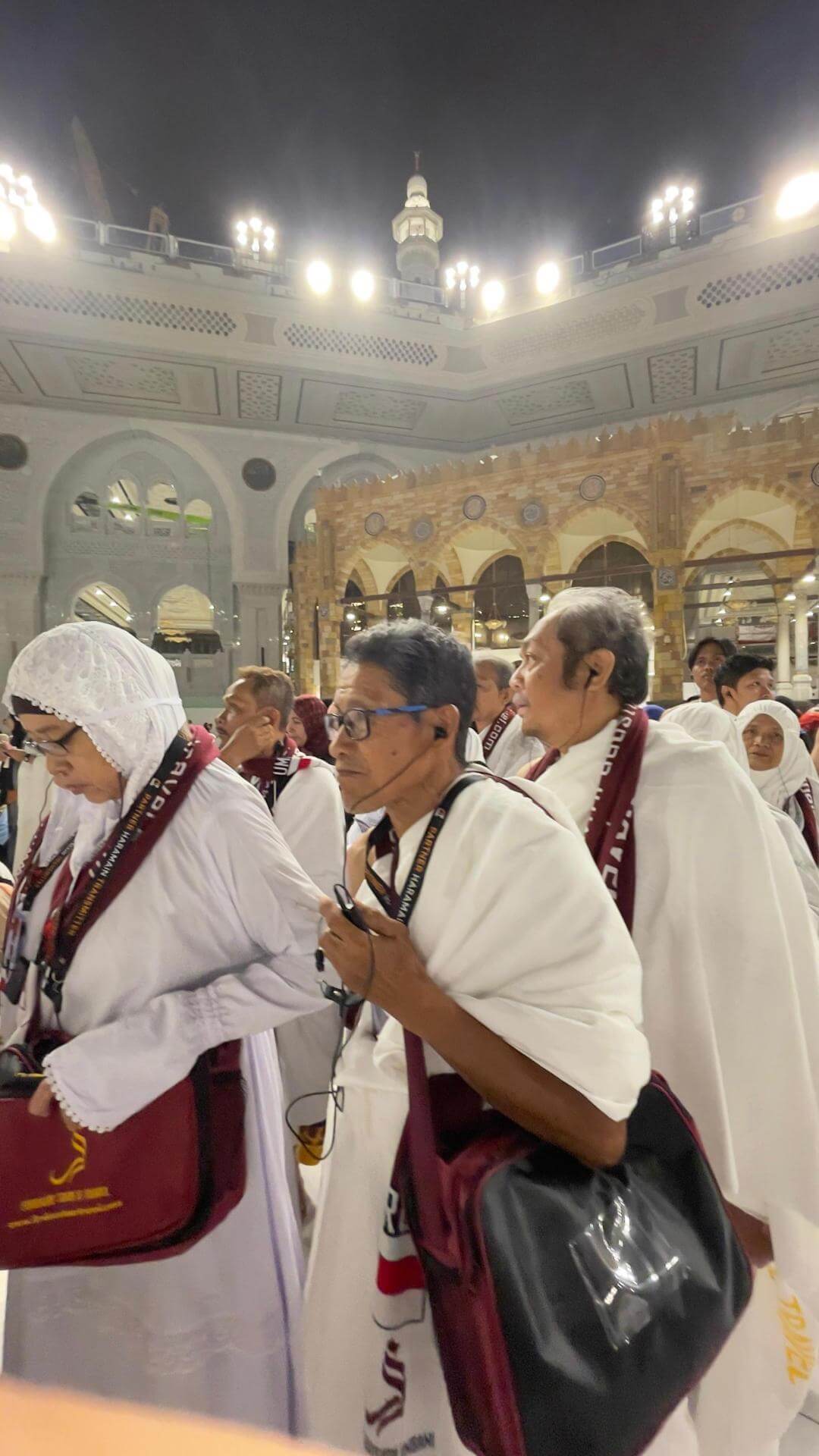 firdauswisatainsani.com