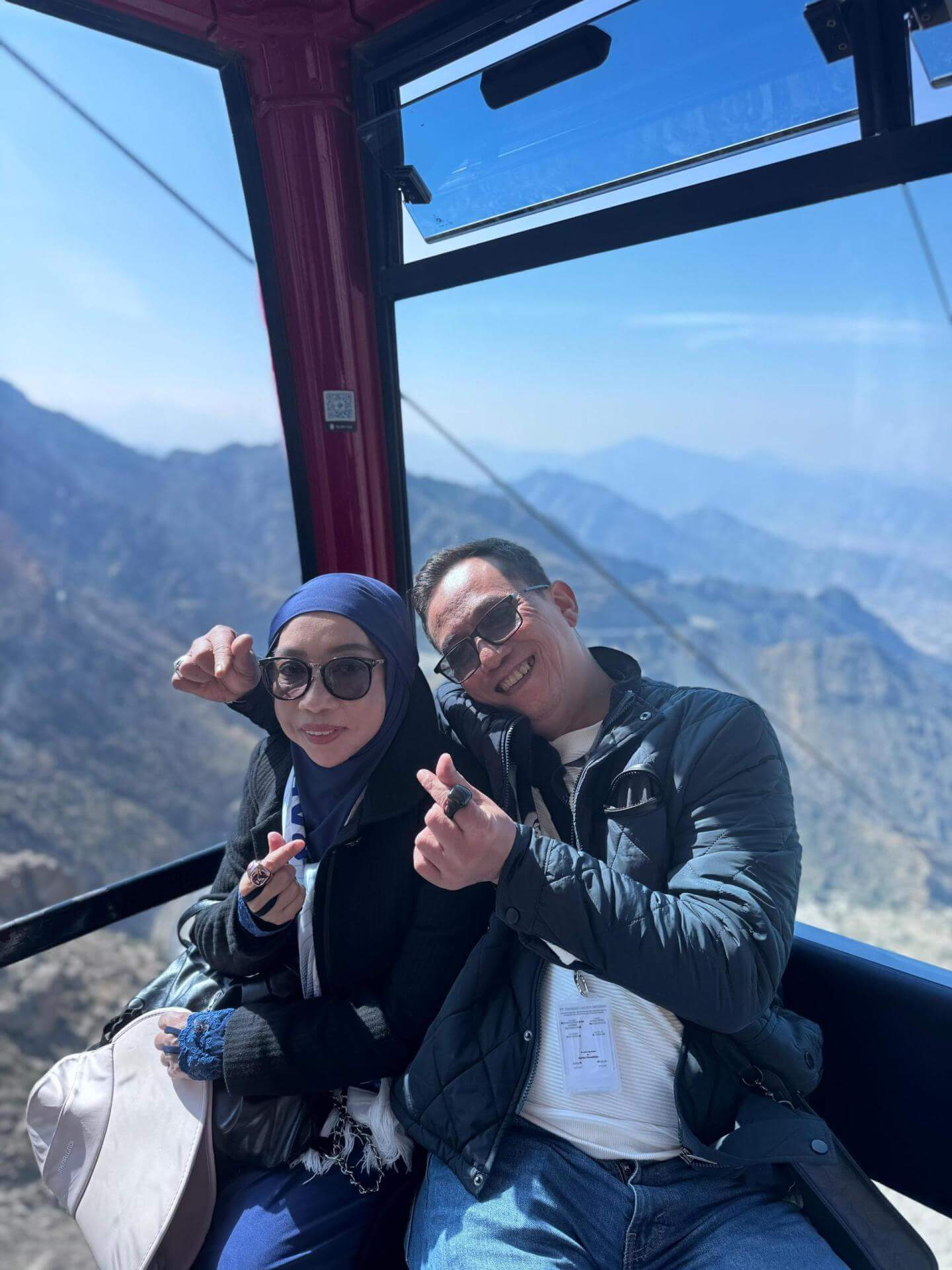 syahirahtour.com