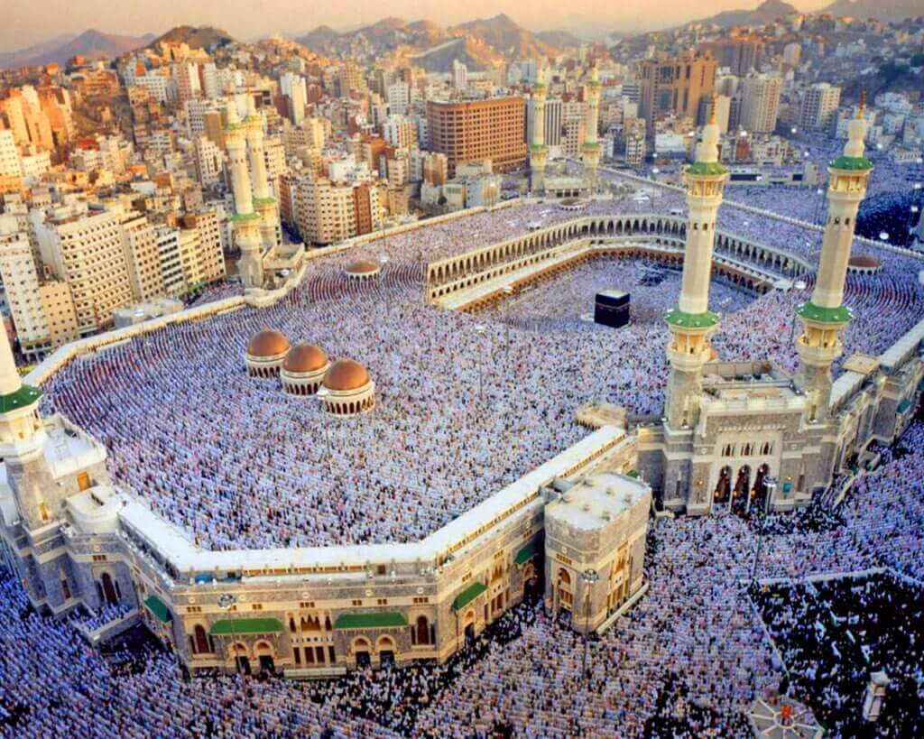 Al-Kaaba-Al-Musharrafah-Holy-Kaaba-is-a-building-in-the-center-of-Islams-holiest-mosque-Al-Masjid-al-Haram-in-Makkah-Al-Hejaz-Saudi-Arabia-Wallpaper-HD-1920x1080-1280x1024-1024x819.jpg