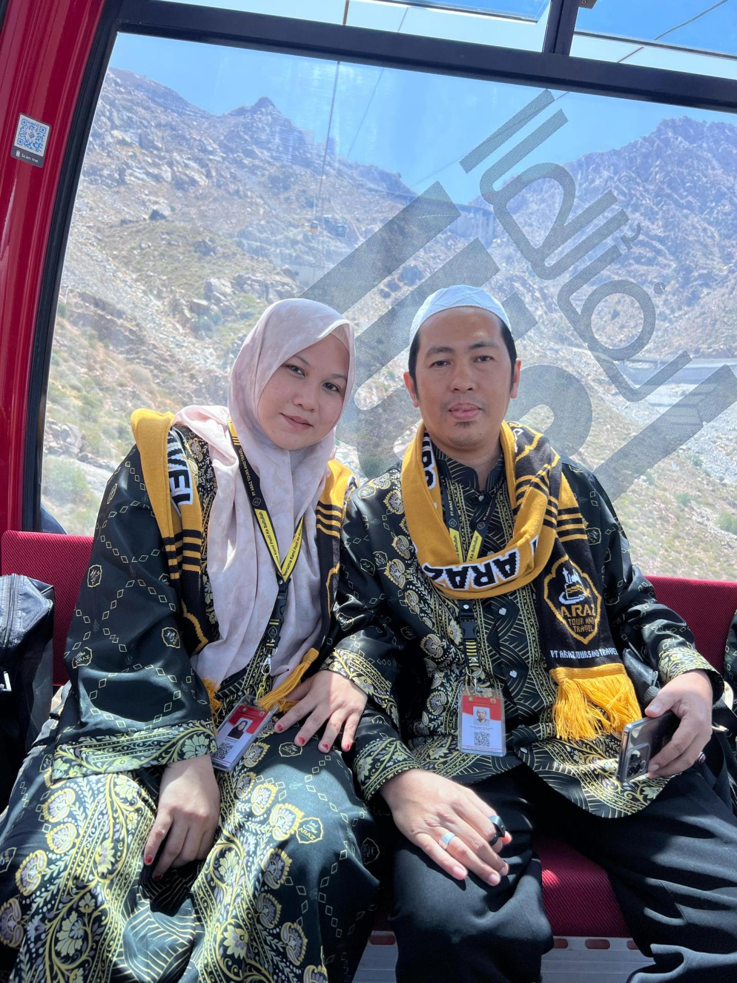 araztoursofficial.co.id