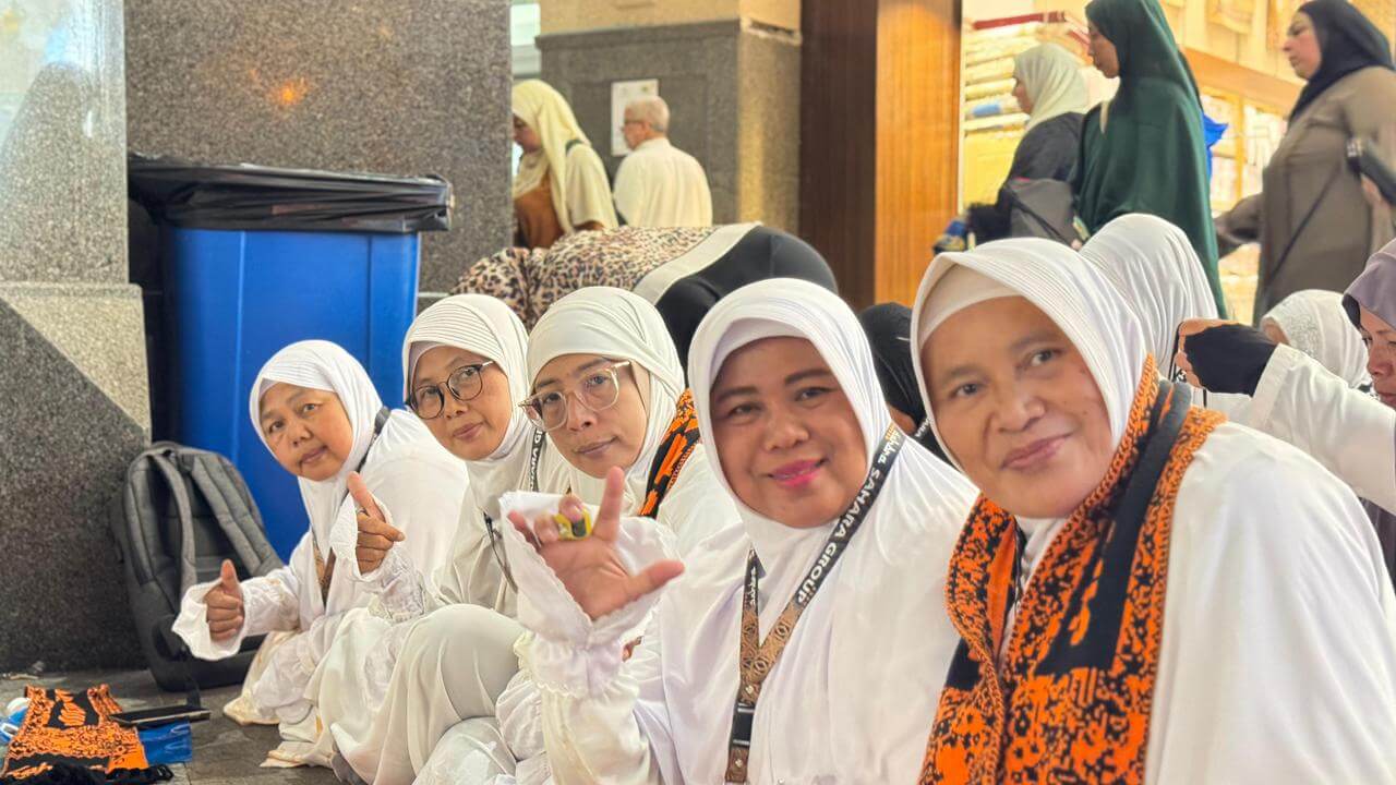 saharatourandtravel.com