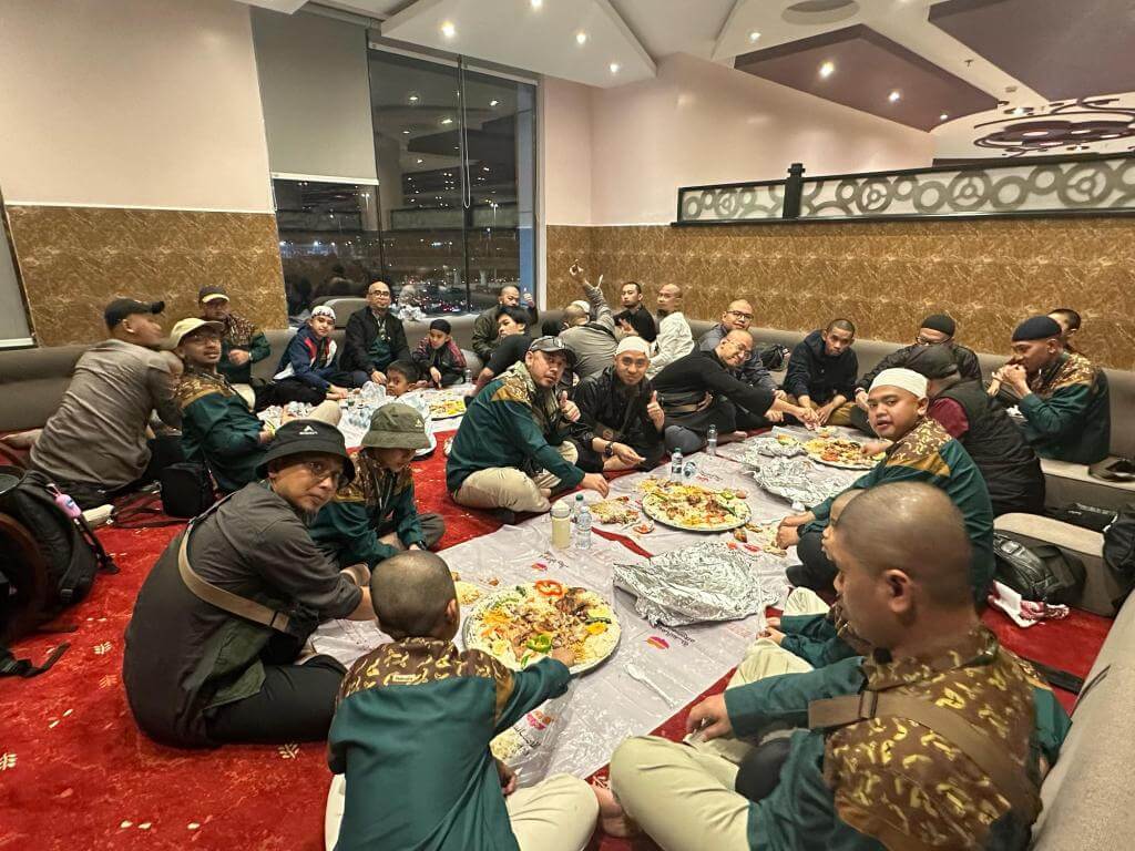 Umroh Pahala Wisata 1