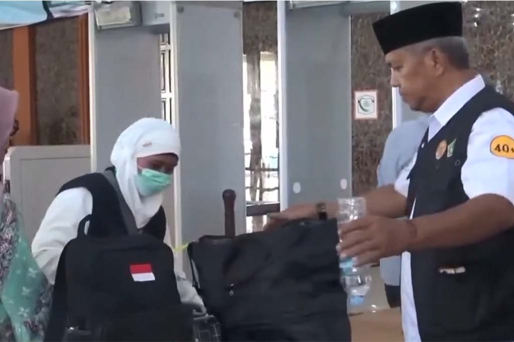 Imigrasi gagalkan haji.jpg