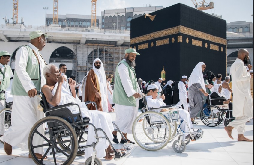 Masjidil haram sediakan jalur khusus untuk disabilitas.jpg