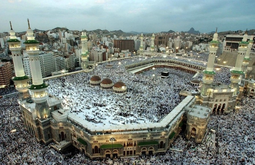 13 Menara Masjidil Haram.jpg