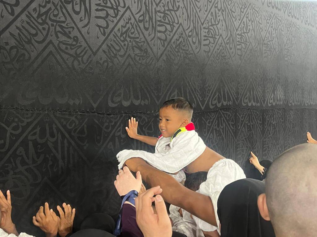 KENANGAN UMROH JAN 25