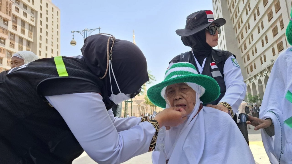 rasio petugas haji.jpg