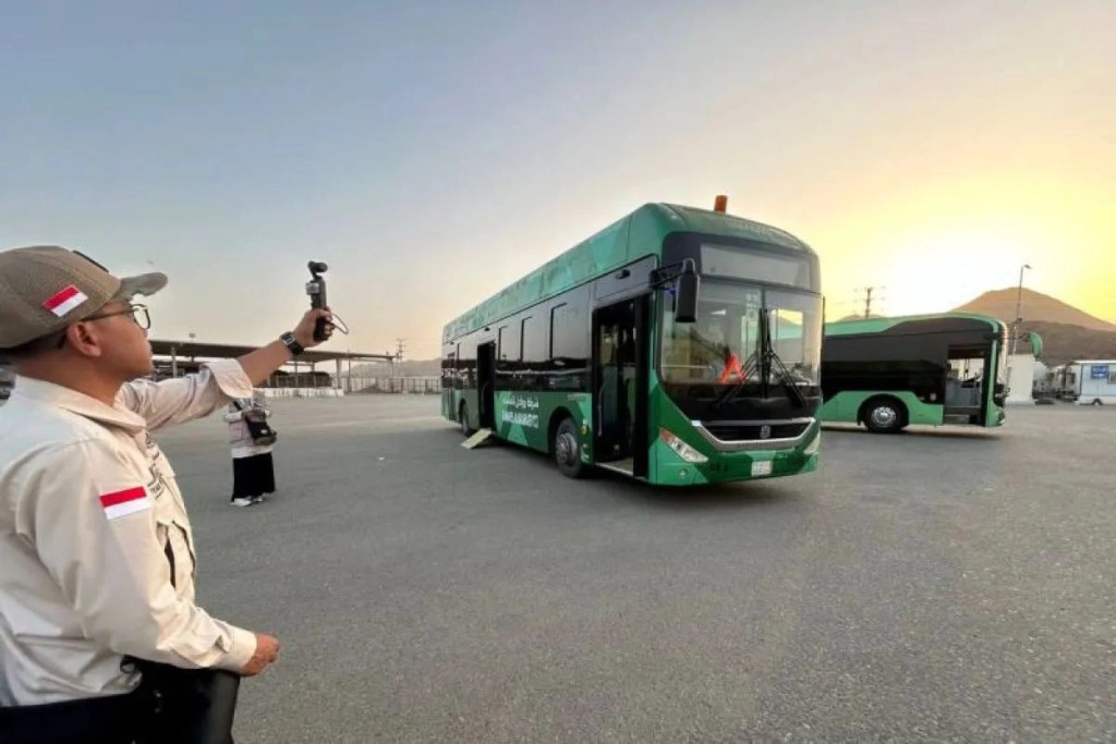 kartu rute bus.jpg