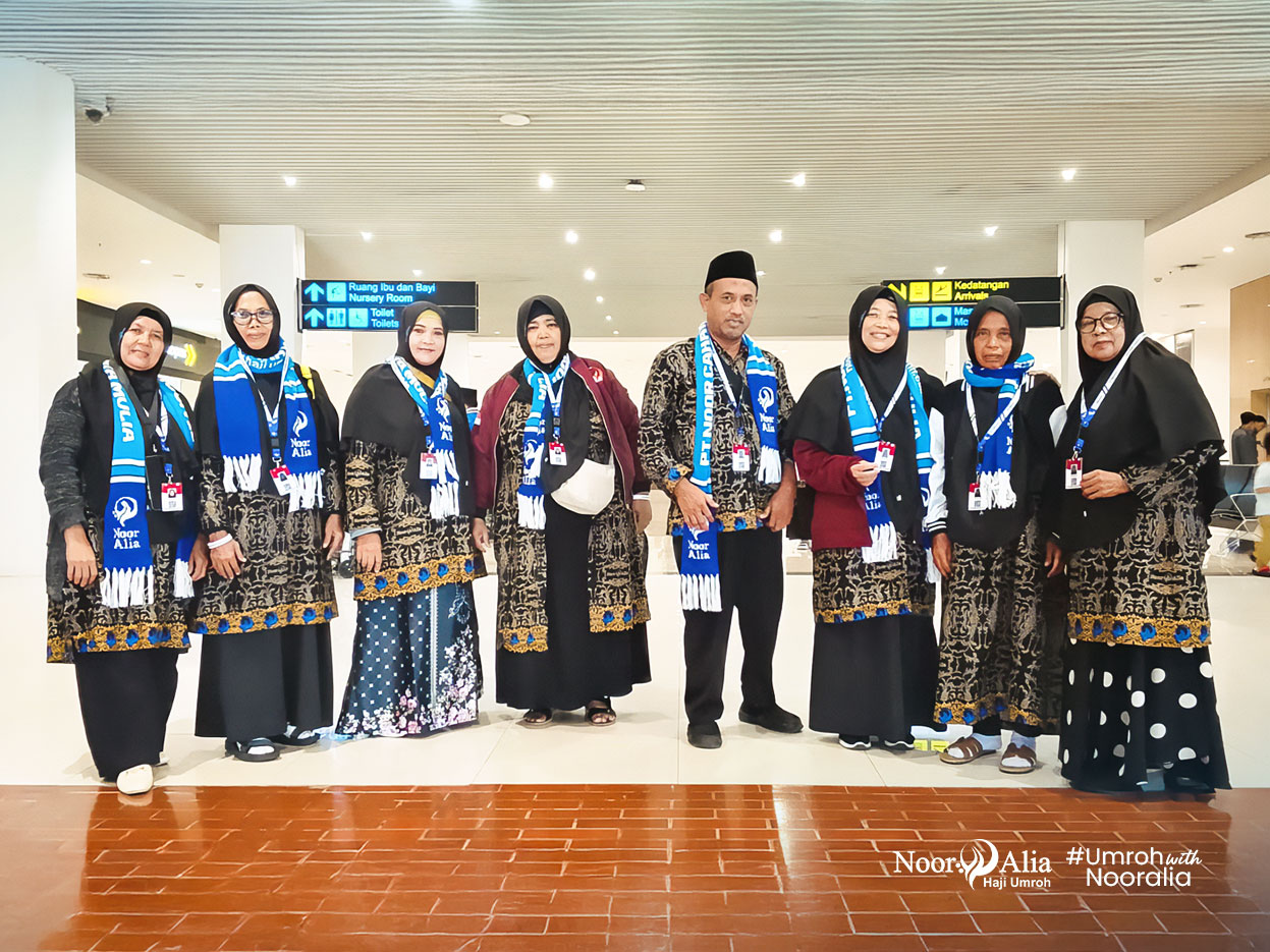 nooraliahajiumroh.co.id