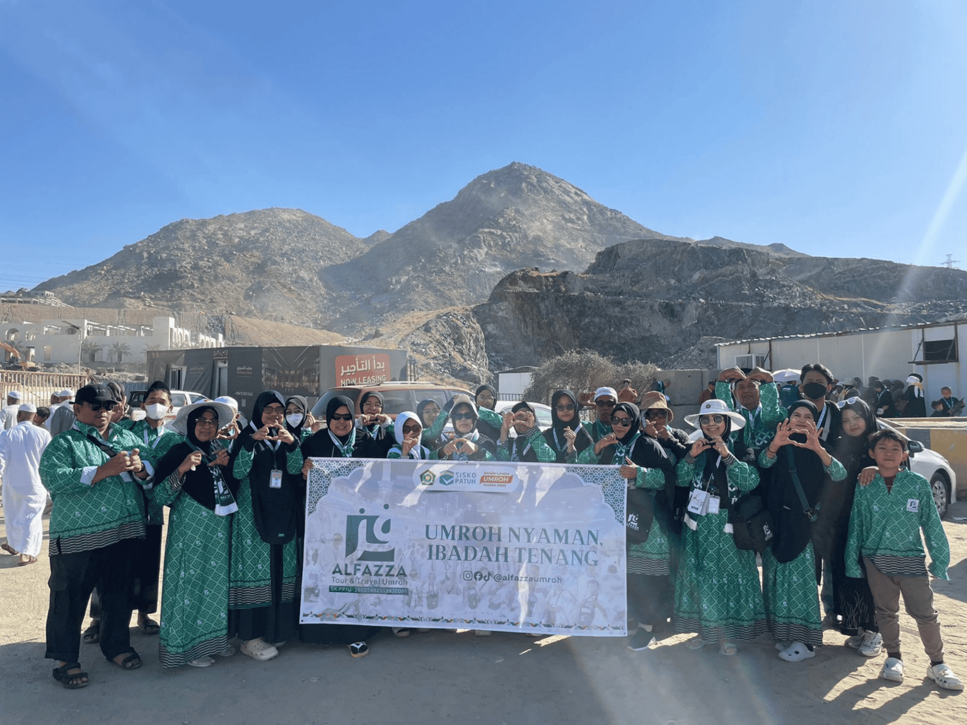 alfazzanabawitour.com