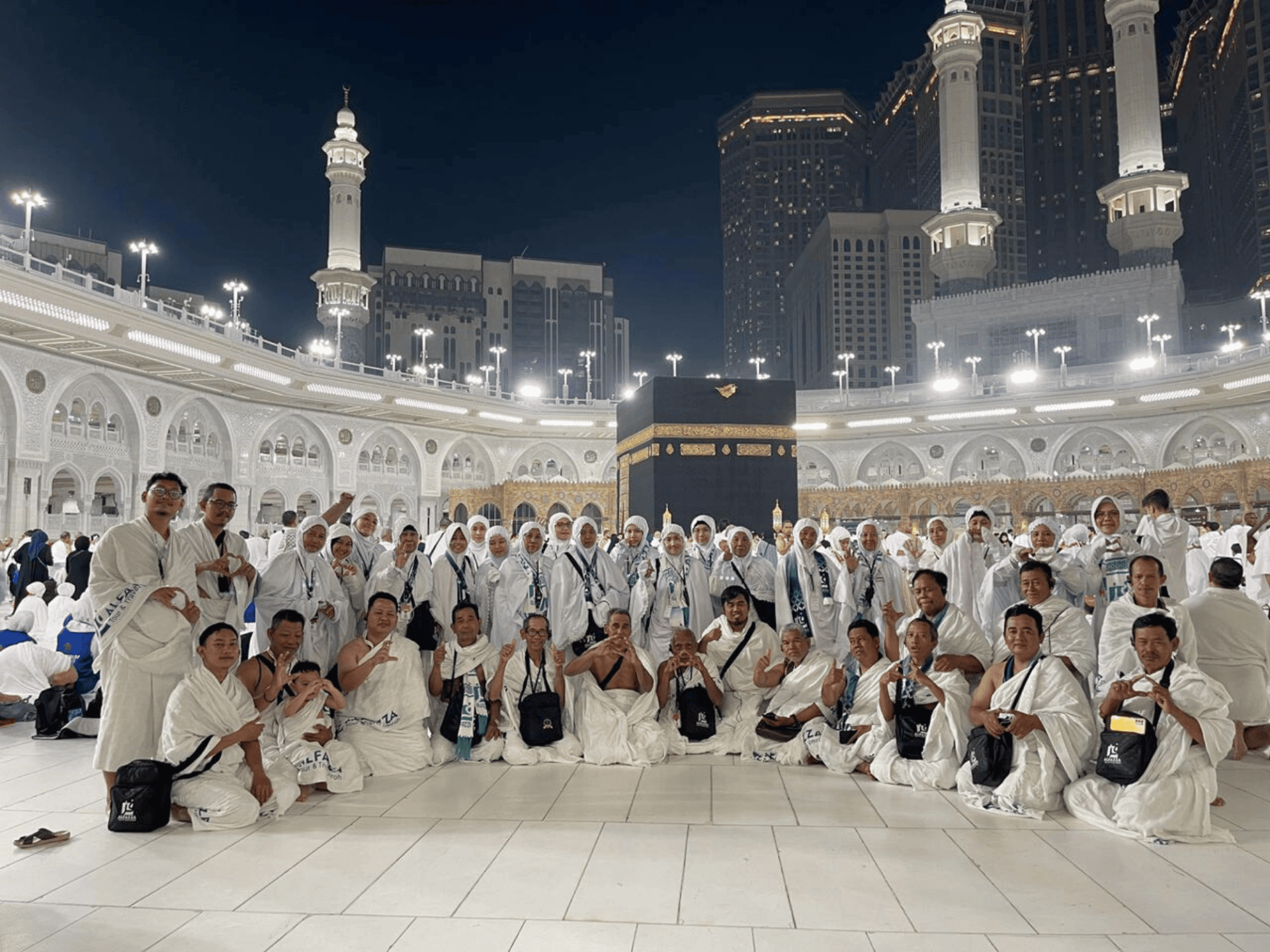 alfazzanabawitour.com