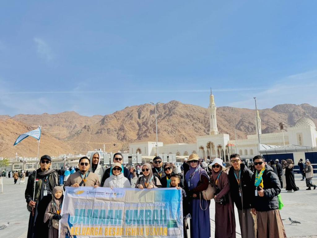 Umrah Private Keluarga Bapak Ishak