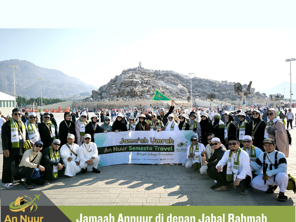 Jamaah Umrah di Jabal Rahmah