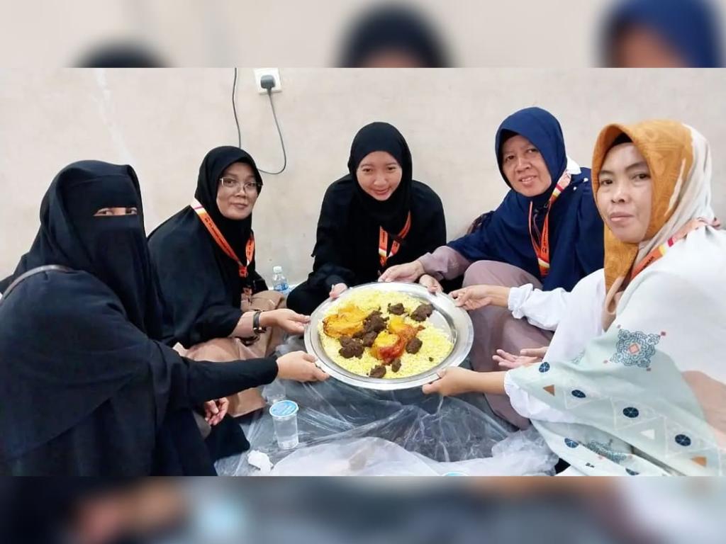 Umroh Oktober 2023