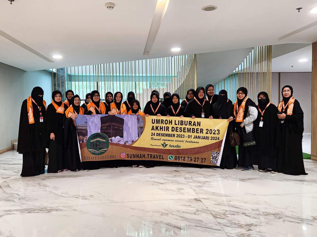 Umroh Desember 2023