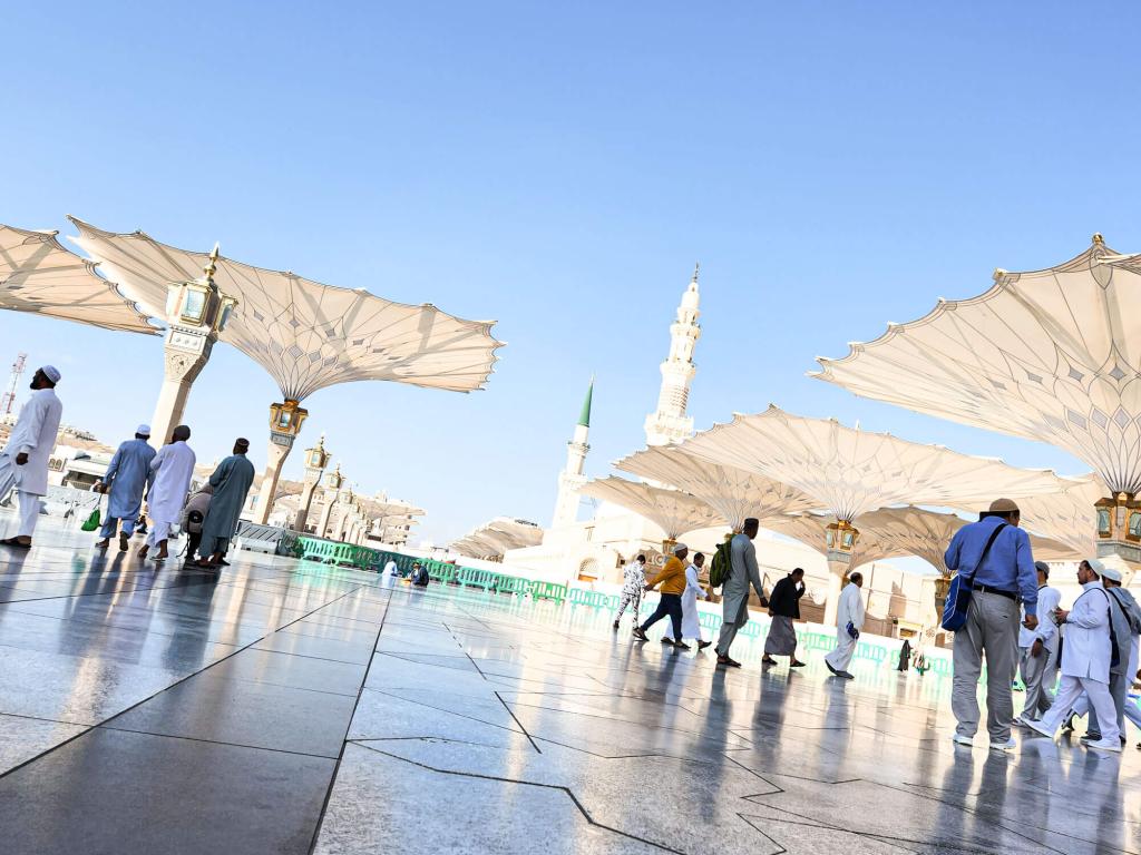 Umroh Desember 2023