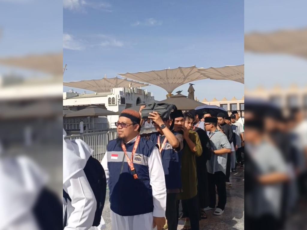 Umroh Juli 2025
