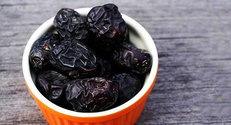 kurma-ajwa.jpg